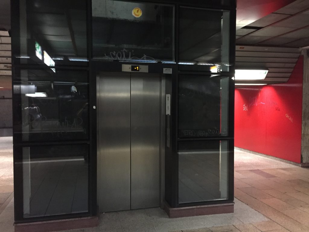 repair Whisper Dalset Harta lifturilor - accesibilitate metrou București – Grow Up Romania